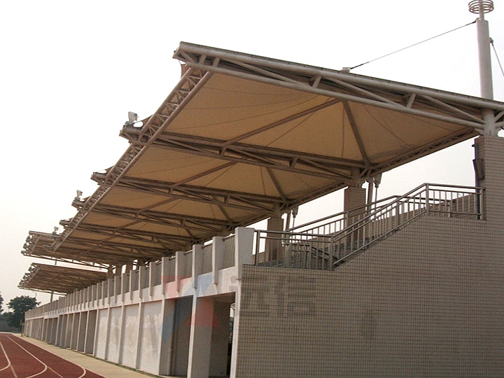 深圳坪山聚龍山公園膜結(jié)構(gòu)看臺